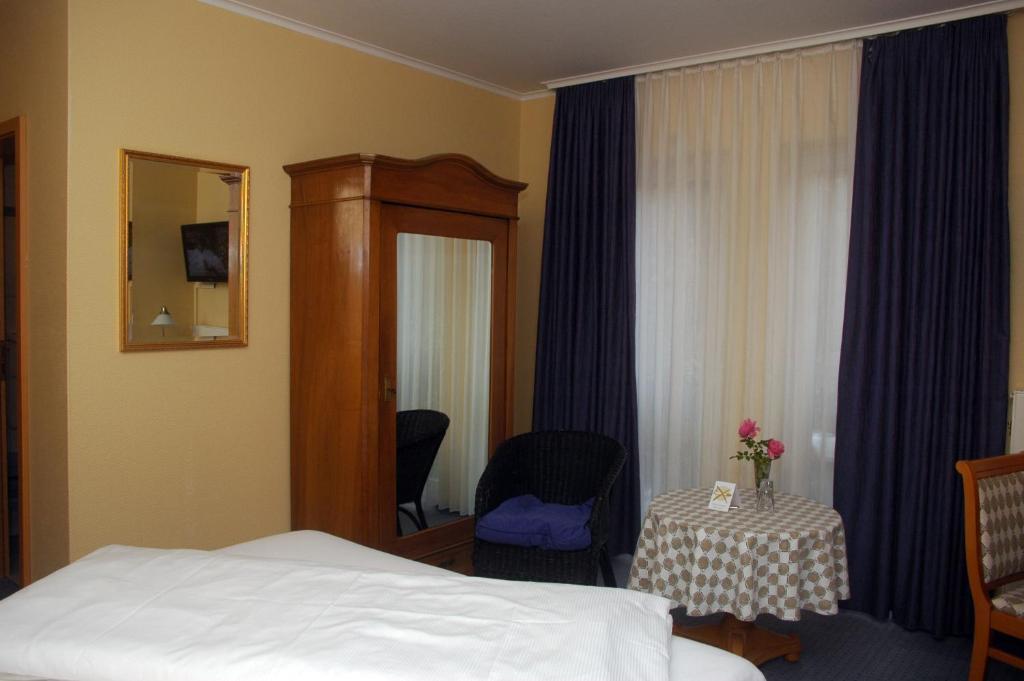 Hotel Lindemann Bad Nauheim Rom bilde